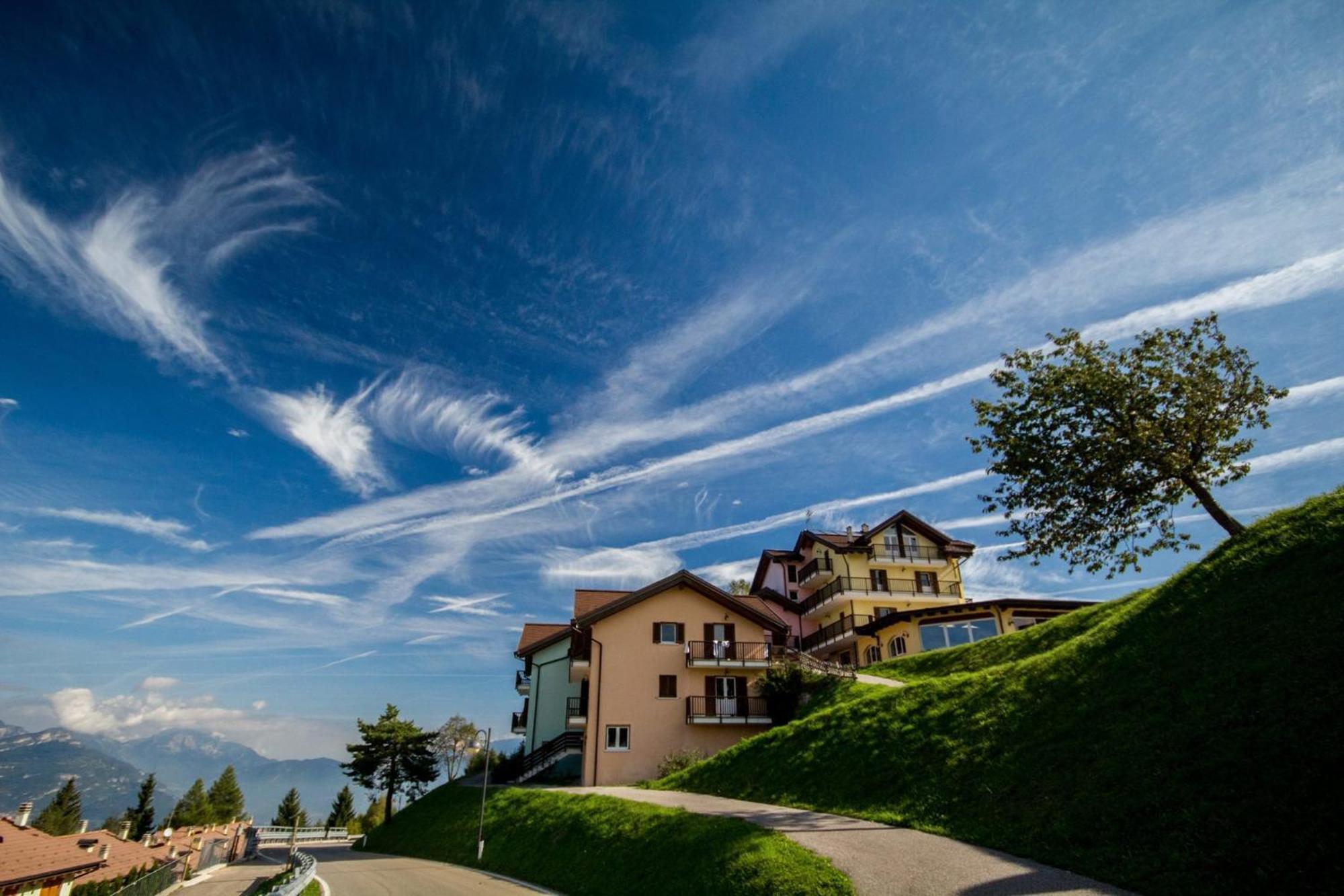 Hotel Residence Bellavista Brentonico Phòng bức ảnh